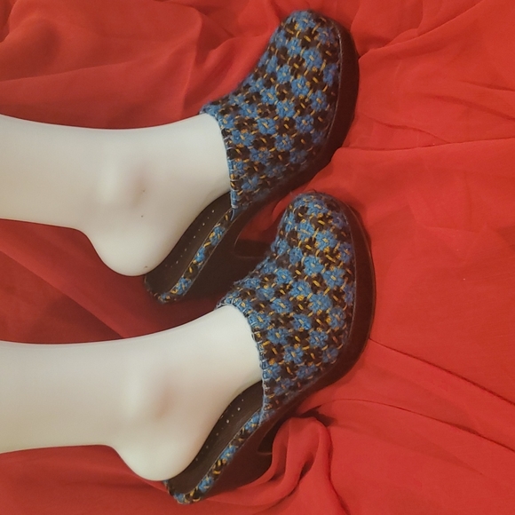 Nine West Knit Platform Clog Mule - Sz 8M - Picture 4 of 11